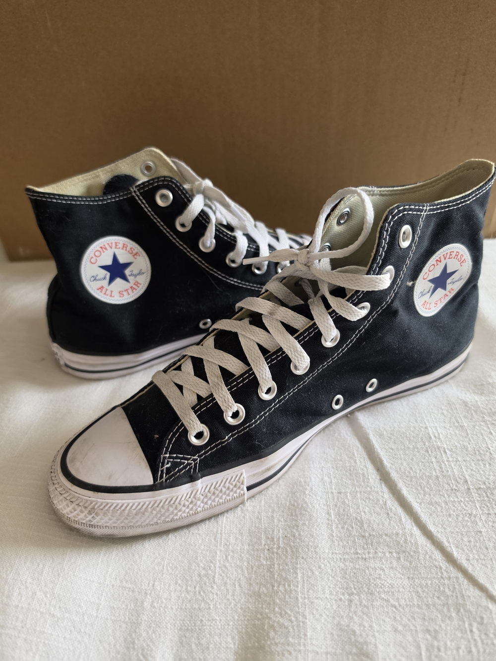 Converse Chuck Tsylor Sz 10 - Picture 9 of 10